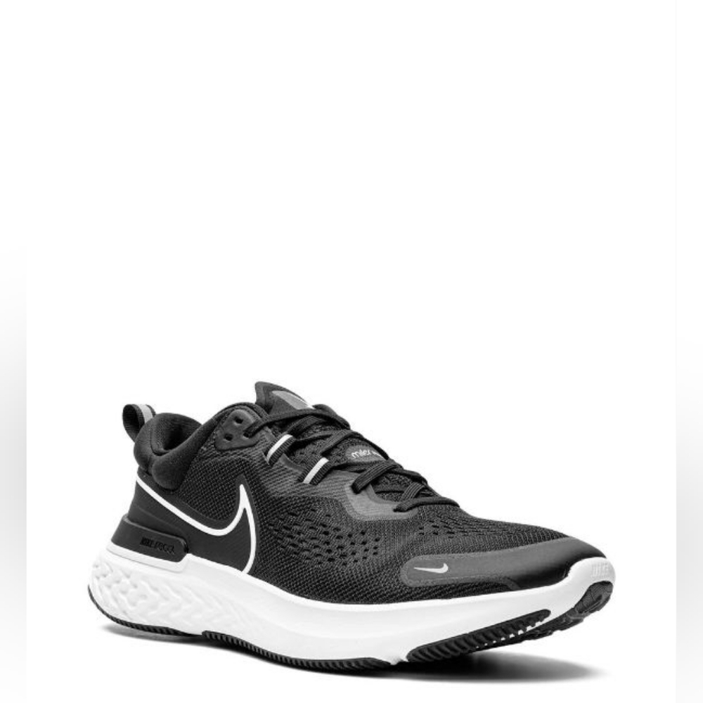 BNIB: Nike React Miler Running Shoe